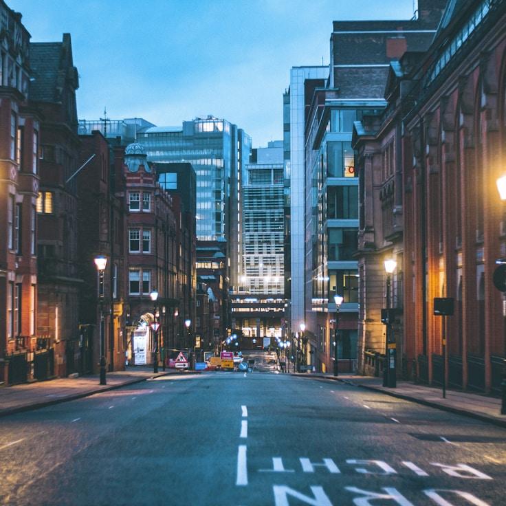 Family routine and school logistics in Florence